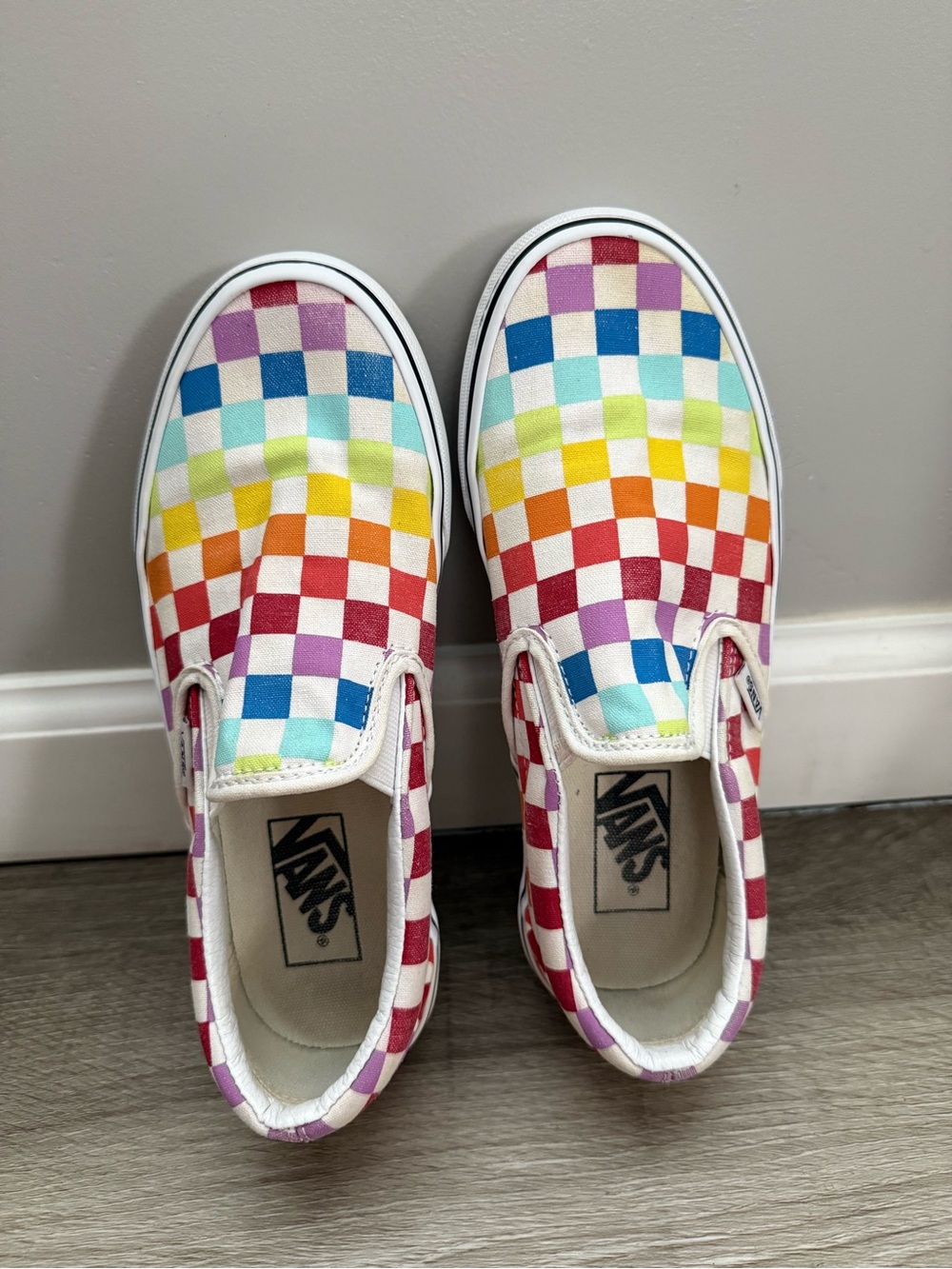 Vans women /men Unisex Slip-On Rainbow Checkerboard Canvas Sneakers